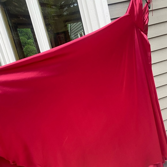 Cinderella Devine, long red dress with straps, Large NWOT - Picture 9 of 12